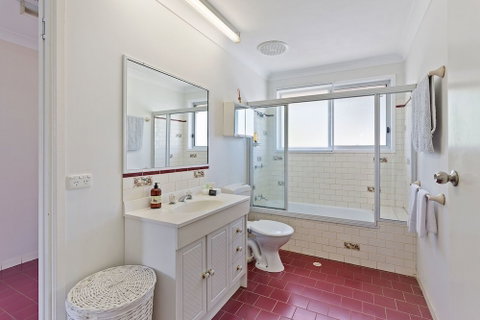 Clifford Park Holiday Motor Inn - Dalby Accommodation 1