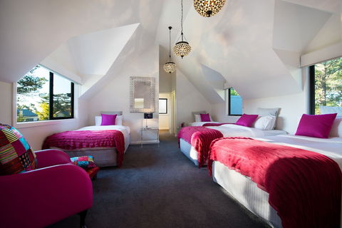 Artemis Retreat - Dalby Accommodation 4