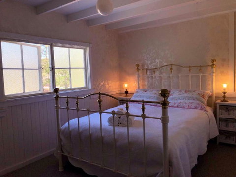 A Country Barn Retreat - Dalby Accommodation 1