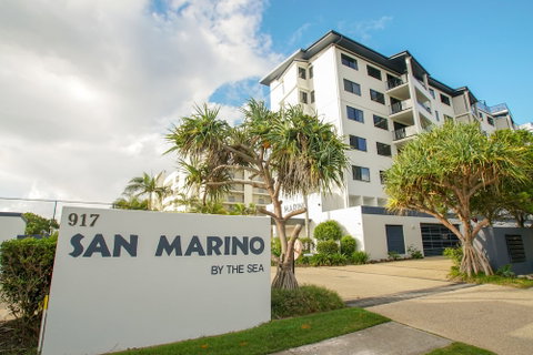 San Marino By The Sea Apartments - Dalby Accommodation 1