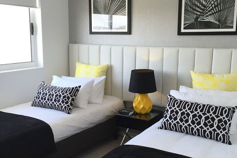 Riviera Mackay - Dalby Accommodation 1