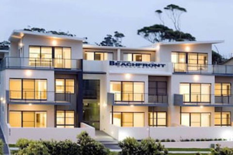 Mollymook Beachfront Executive Apartment - Dalby Accommodation 4
