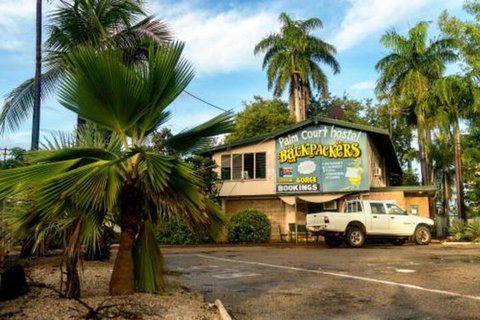 Palm Court Backpackers - Dalby Accommodation 6