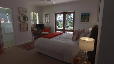 The Ridge Retreat At Mollymook - Dalby Accommodation 5