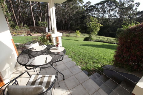The Ridge Retreat At Mollymook - Dalby Accommodation 0