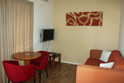 Australian Motor Homes Tourist Park - Dalby Accommodation 7