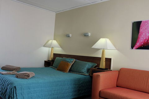 Australian Motor Homes Tourist Park - Dalby Accommodation 3