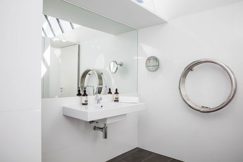 Alkina Lodge - Dalby Accommodation 5