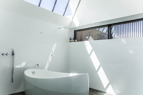 Alkina Lodge - Dalby Accommodation 2