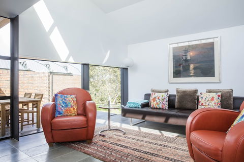 Alkina Lodge - Dalby Accommodation 3