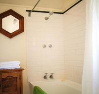 Smiths Cottage - Dalby Accommodation