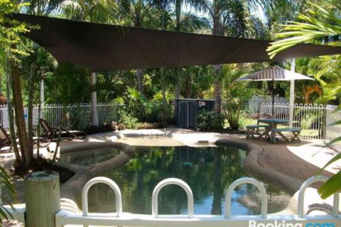 SeaEagles Beach Resort - Dalby Accommodation 3