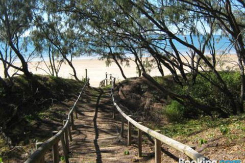 SeaEagles Beach Resort - Dalby Accommodation 5