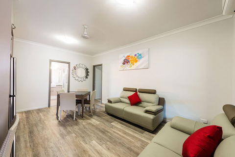 Athena Motel Apartments - Dalby Accommodation 5