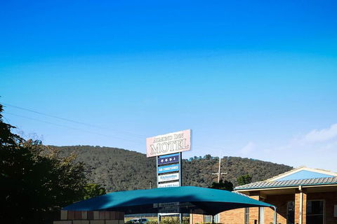 Almond Inn Motel - Dalby Accommodation 1
