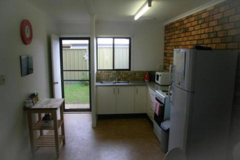 Unit1 Graydon Lodge - Dalby Accommodation 6