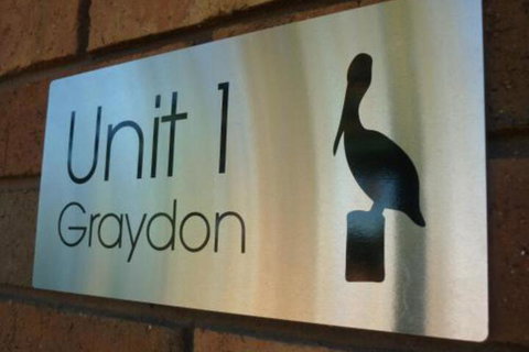 Unit1 Graydon Lodge - Dalby Accommodation 4