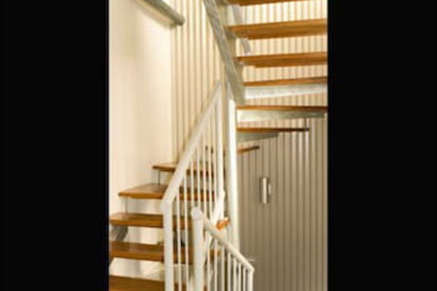 Seaspray Apartments - Dalby Accommodation 5