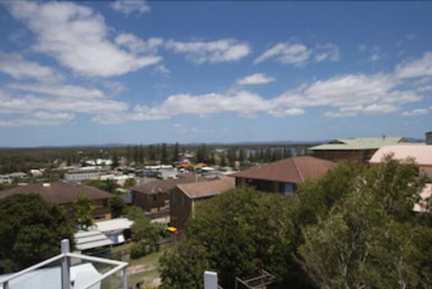Seaspray Apartments - Dalby Accommodation 2