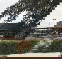 Santos Cafe And Bar - Dalby Accommodation