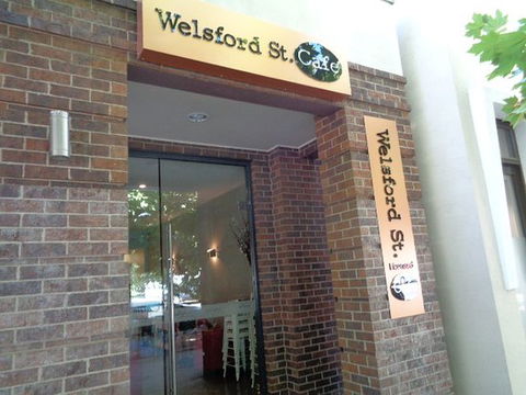 Welsford St Cafe - Dalby Accommodation 0