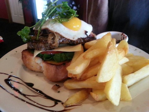 Silvers Bar And Grill - Dalby Accommodation 0