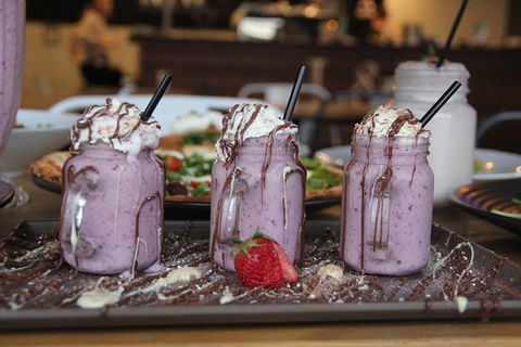 L&K Espresso - Dalby Accommodation 0