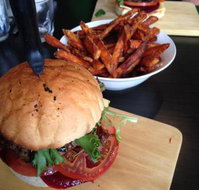 The Borough Wagga - Dalby Accommodation