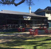 Rockpool Retreat - Dalby Accommodation