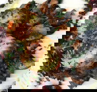 The Other Joint - Dalby Accommodation