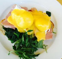 The Point Cafe - Dalby Accommodation
