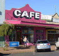 The Ducks Nutz - Dalby Accommodation