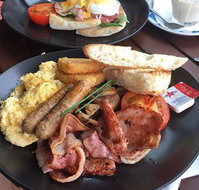 Zo Coffee  Catering - Dalby Accommodation
