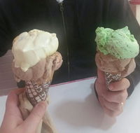 Annie's Old Fashioned Ice Cream Parlour - Dalby Accommodation