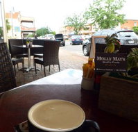 Molly May's - Dalby Accommodation