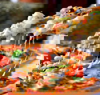 Jimmy's  Pizza Box 66 - Dalby Accommodation