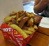 McManos Chicken Bar - Dalby Accommodation