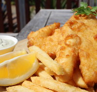 Peaceful Bay Fish and Chips - Dalby Accommodation