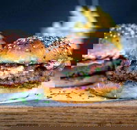 Singh Thai Restaurant - Dalby Accommodation