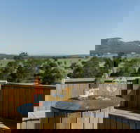 Constable Estate Vineyard - Dalby Accommodation