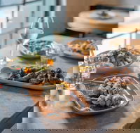 Bread  Bone - Dalby Accommodation