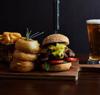 Echuca Curry Club - Dalby Accommodation