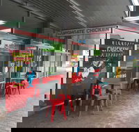 Highgate Chicken  Seafood - Dalby Accommodation