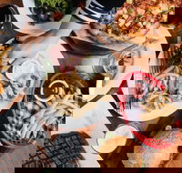 Midway Tavern - Dalby Accommodation