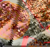 Pizza Hut - Bundoora - Dalby Accommodation