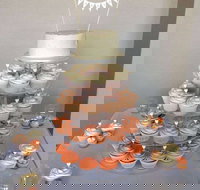 Breezy's Cakes - Dalby Accommodation