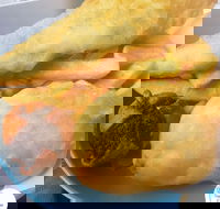 Theo's Fish Bar - Dalby Accommodation