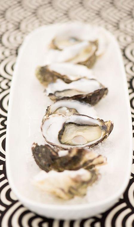 On The Inlet Seafood Restaurant - Dalby Accommodation 4