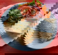 Braisen Hussy Garden Cafe - Dalby Accommodation