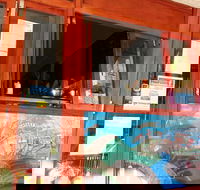 Jewells Fine Food - Dalby Accommodation